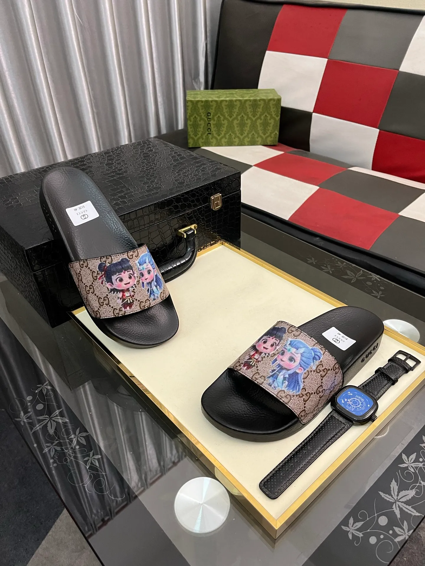 Men's Men's Shoes💰220⌚️⌚️ＧＵＣＣＩ.Gucci.Official website 1:1 popular slippers on sale! Original original material 🩴 SIZE: 38-46 (45.46 non-refundable)